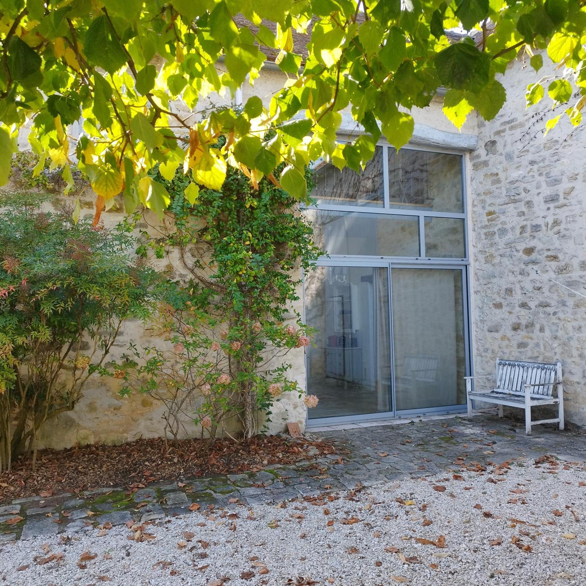 Belle Maison Dans Corps De Ferme - Logement Gabriel Villiers-sous-Grez Eksteriør bilde